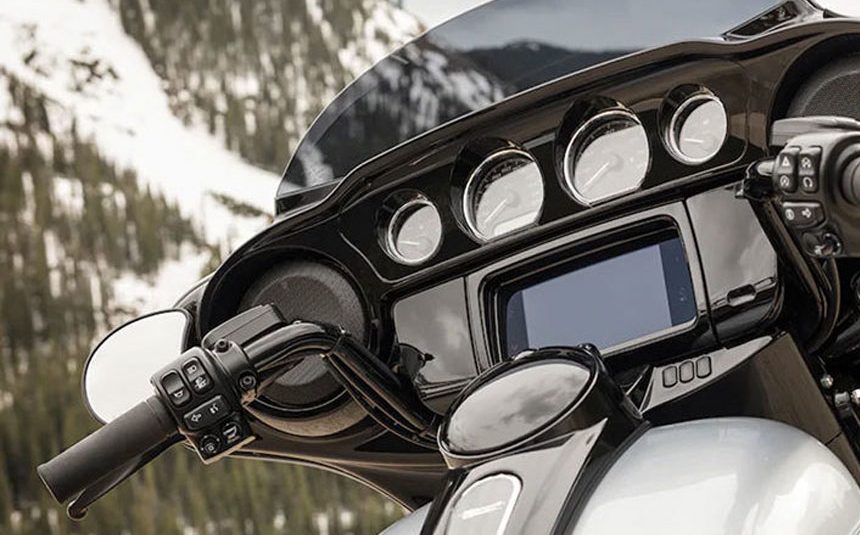 Harley-Davidson Street Glide Special