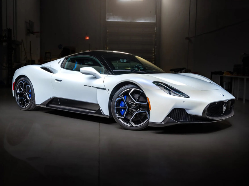Maserati MC20