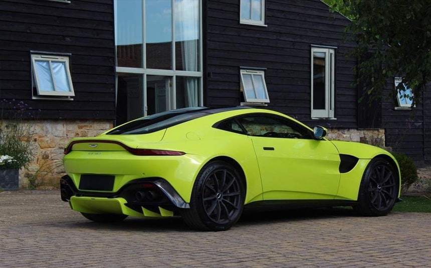 Aston Martin Vantage
