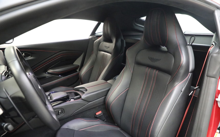 Aston Martin Vantage