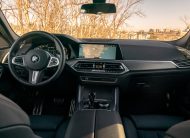 BMW X6 M50i