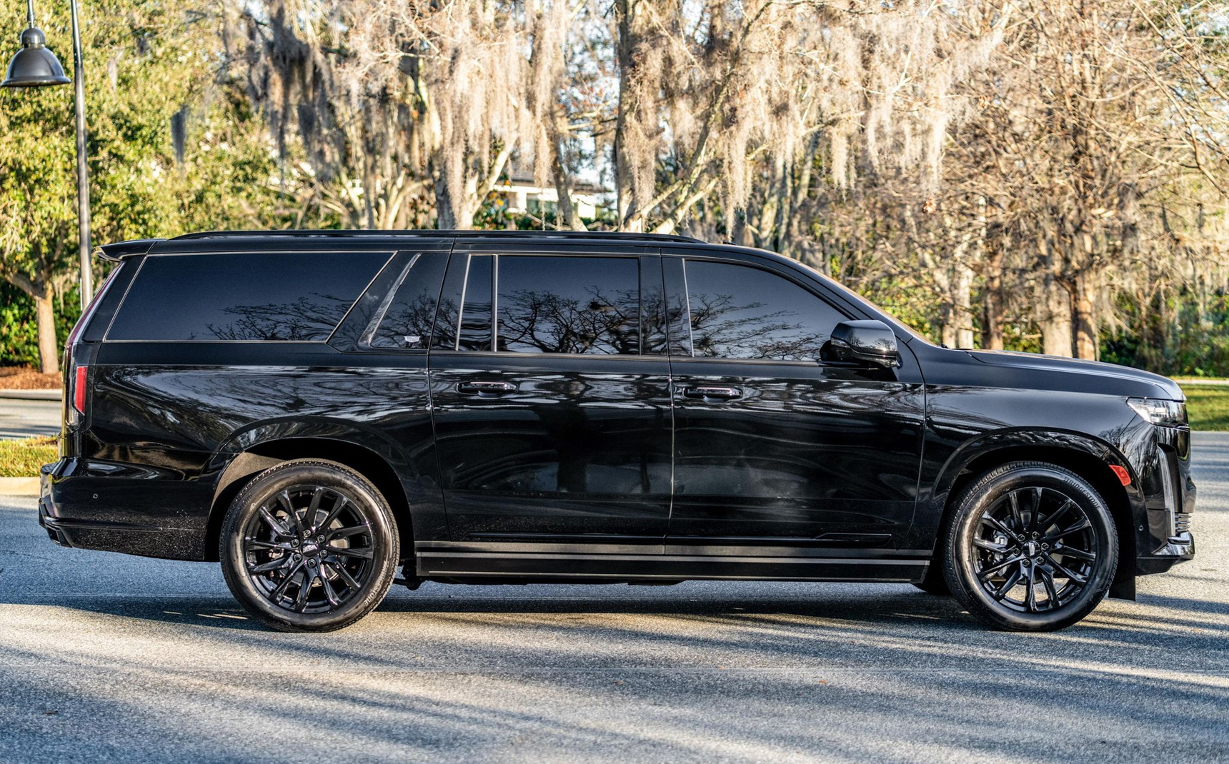 Cadillac Escalade ESV