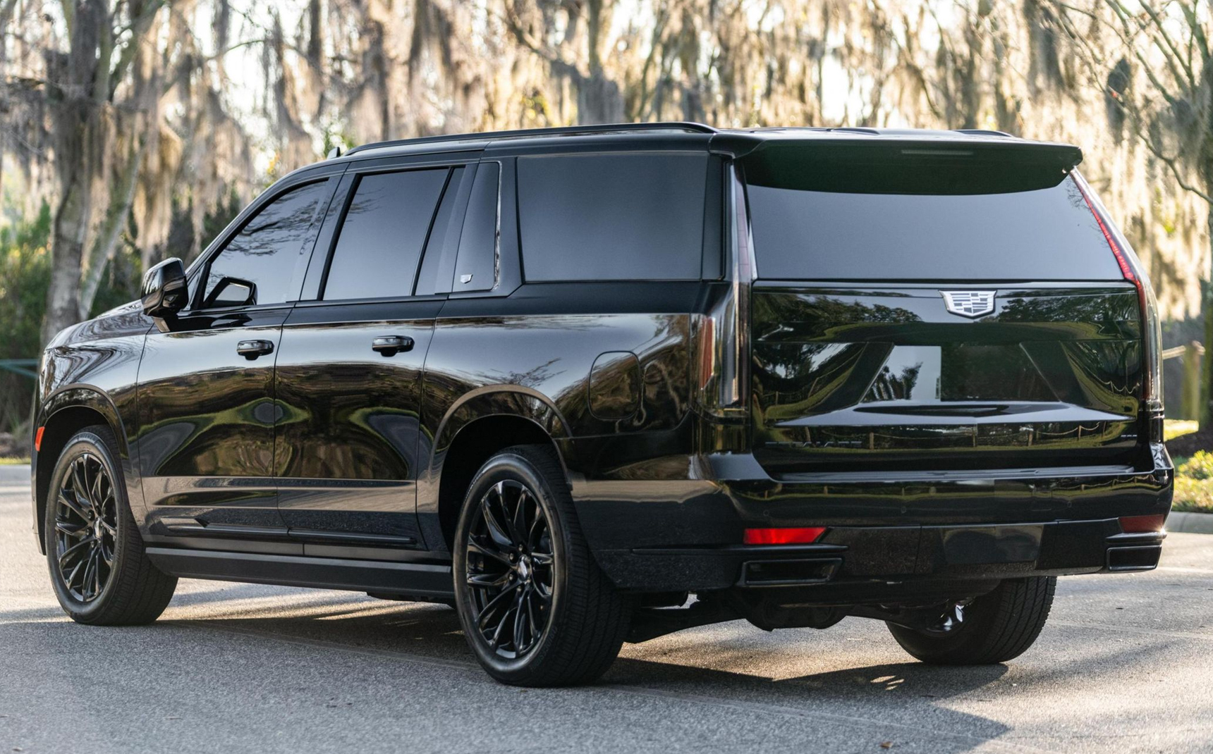 Cadillac Escalade ESV