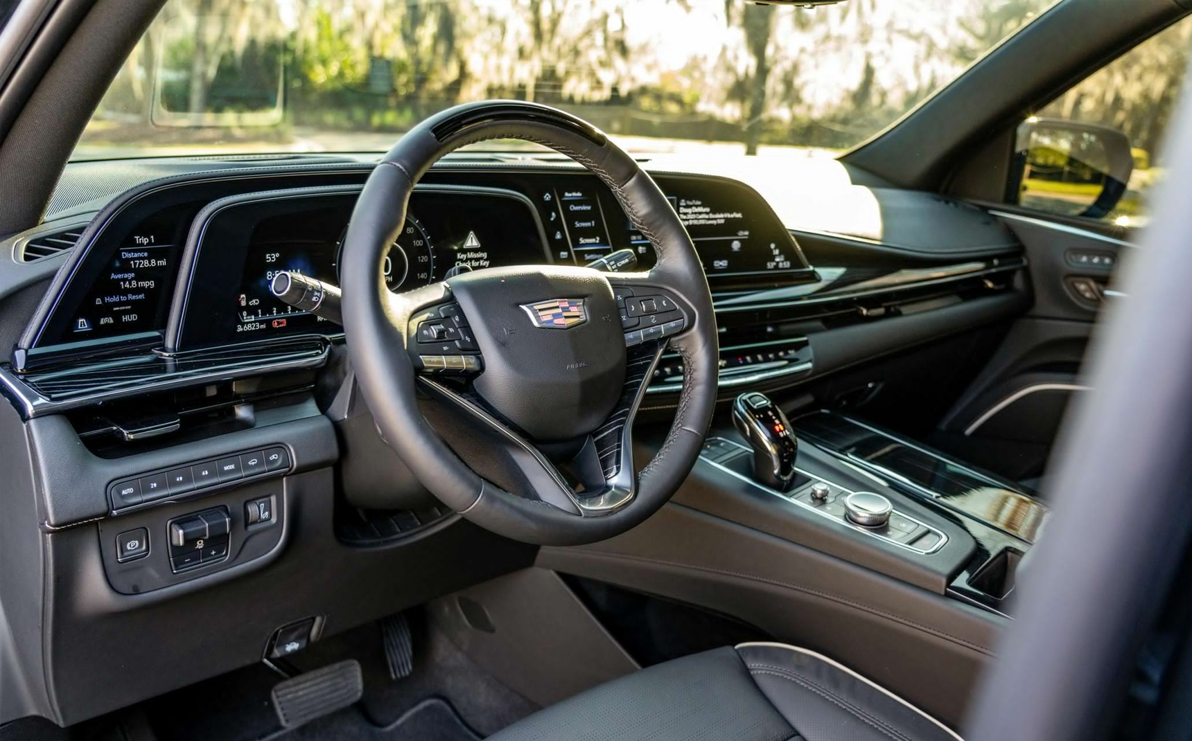 Cadillac Escalade ESV